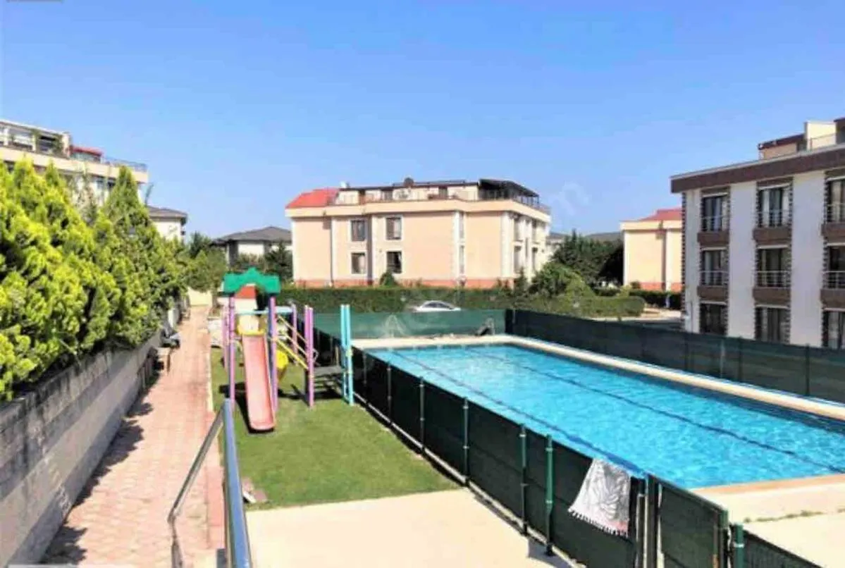 Wide Family House Apartment Istanbul